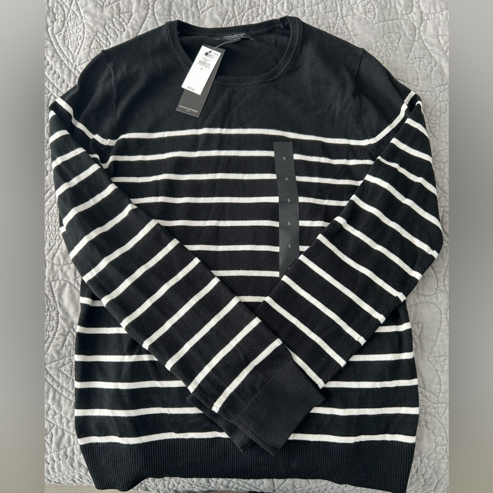 Banana Factory sweater from 2024. NWT. Small